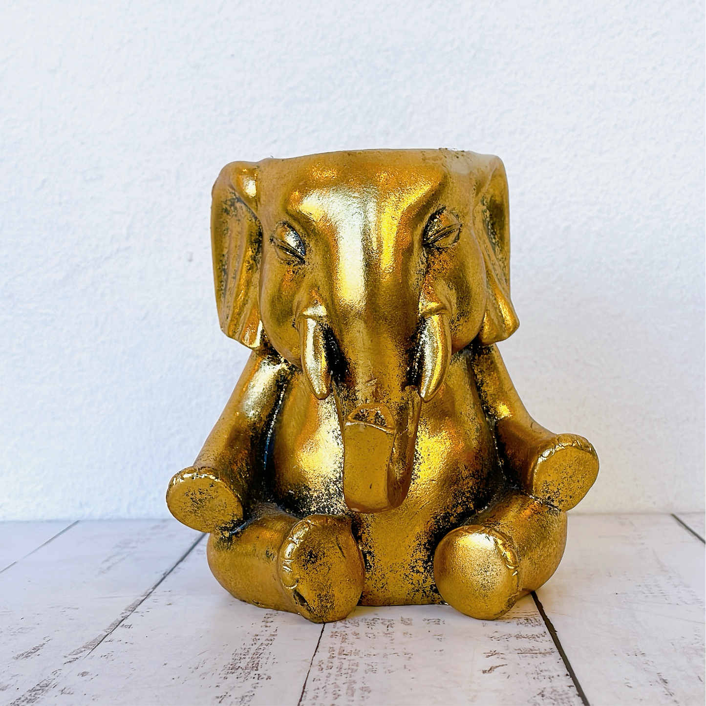 Maceta Elefante Dorado